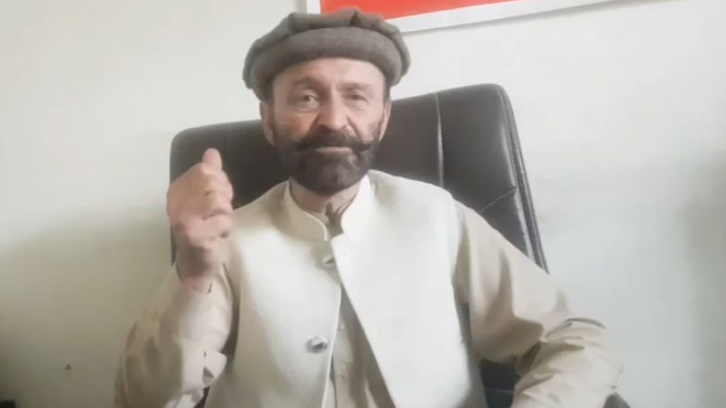 Former speaker Gilgit-Baltistan assembly is talking to media in Gilgit