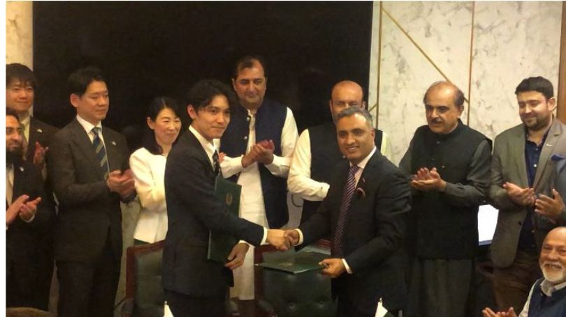 G-B government and W Plus Japan sign MoU for cooperation in the IT sector