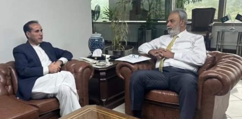 Speaker G-B Assembly Nazir Ahmad Advocate Meets Chairman NHA